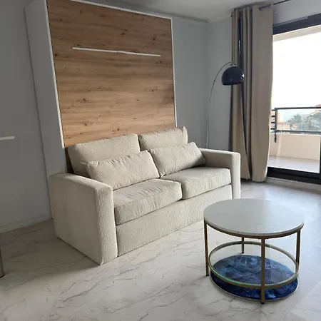 Apartment Near Monte Carlo Beausoleil